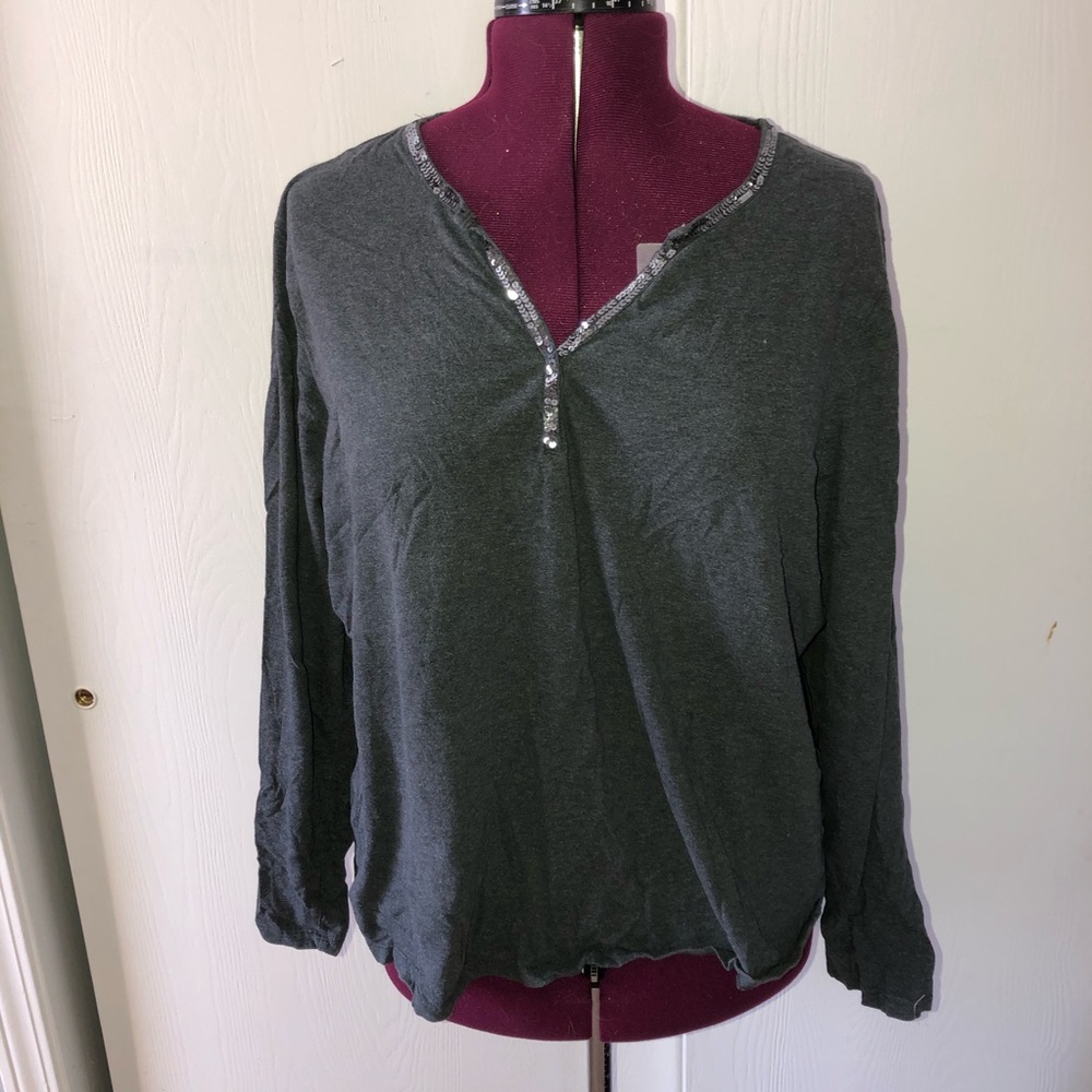 🌟3/$15🌟A.n.a. Long sleeve top. Sequin collar. 2x